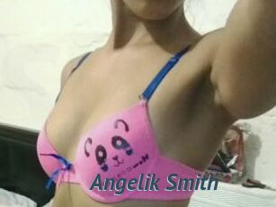 Angelik_Smith