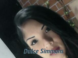 Dulce_Simmons