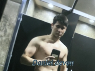 Daniel_devon