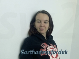 Earthadensfordek