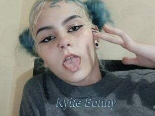 Kylie_Bonny