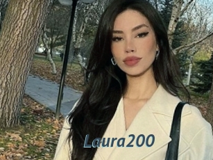 Laura200