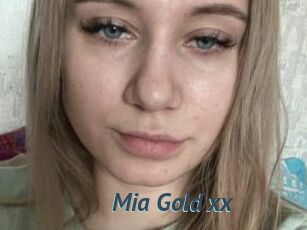 Mia_Gold_xx