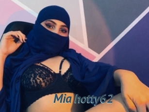 Mia_hotty62