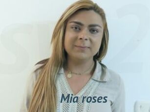 Mia_roses