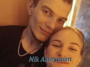 Nik_Annyroom