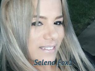 Selena_Fox1