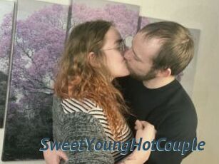 SweetYoungHotCouple