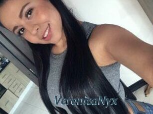 Veronica_Nyx